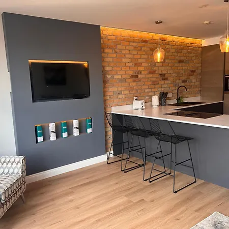 Escape Ordinary In Belfast Apartment Exterior photo
